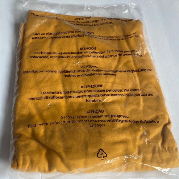 Vans Classic LS Tee - Golden Glow/Black, Size M, NWT, Unisex - Picture 4 of 6